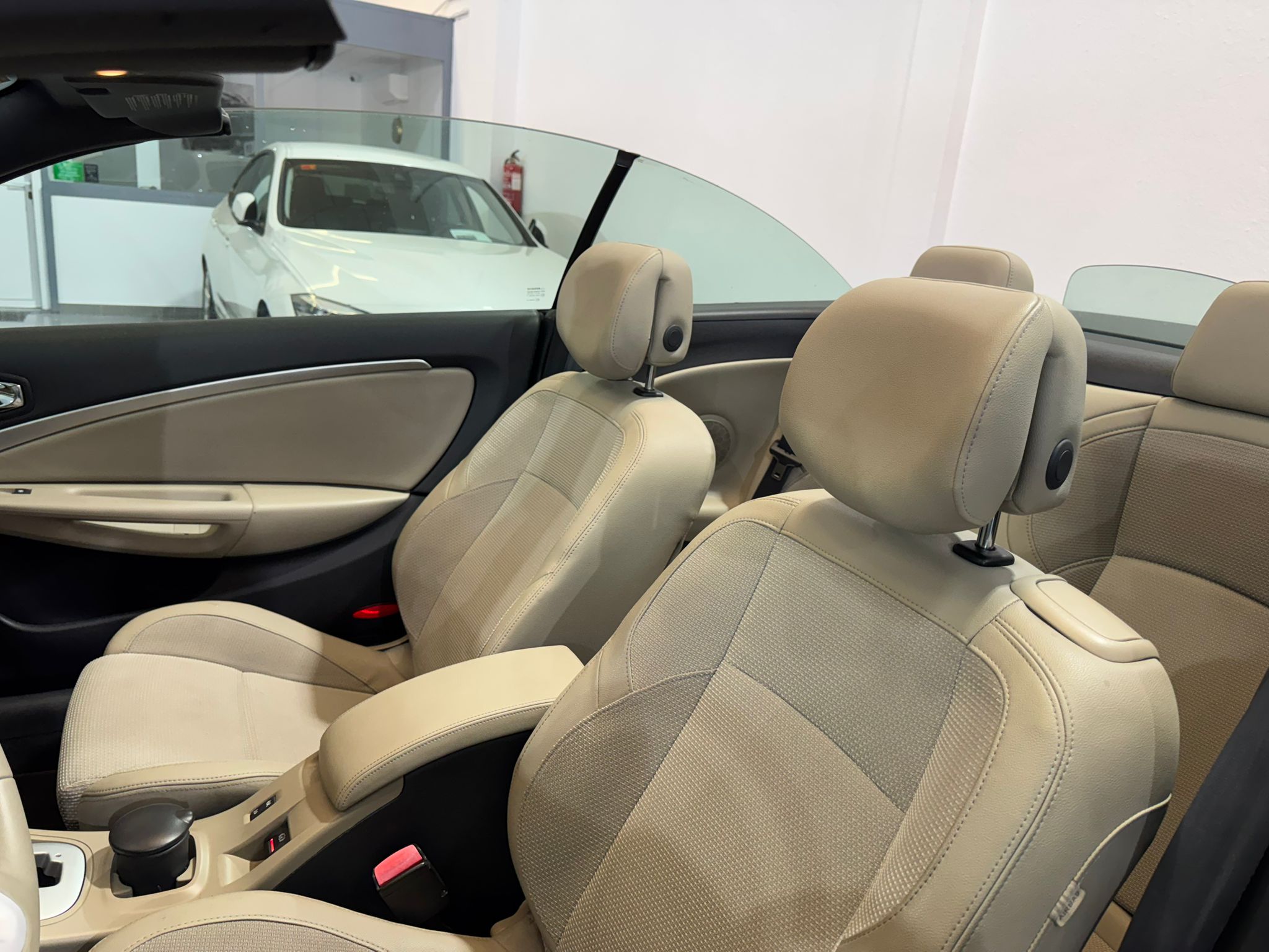 Renault MEGANE C.C. 2.0 PRIVILEGE CVT